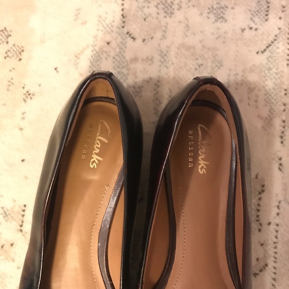 Clark’s Artisan Collection Size 6 Ombré Burgundy - Picture 2 of 6